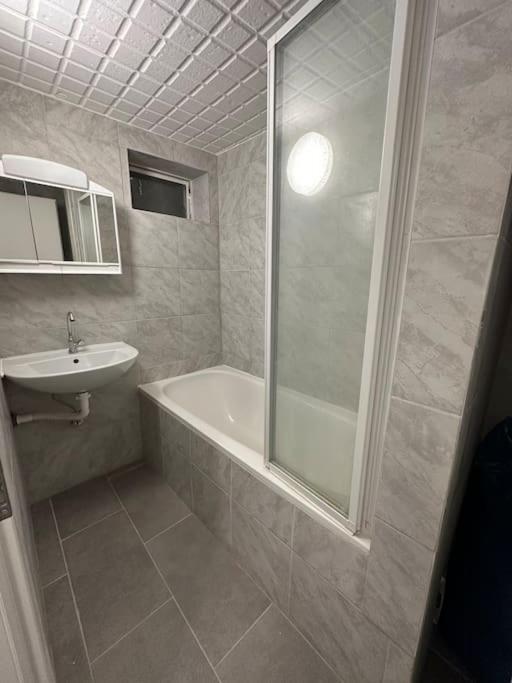Mini Appartement Neben Theater Дуйсбург Экстерьер фото